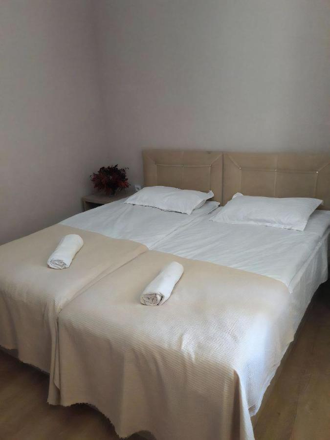 Guest House Mari30 Mestia Extérieur photo