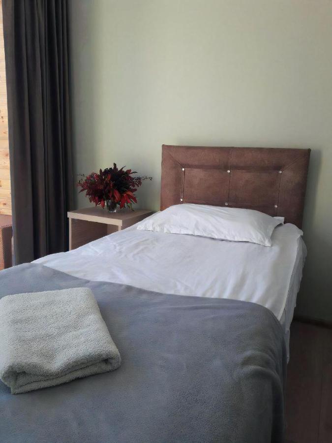 Guest House Mari30 Mestia Extérieur photo